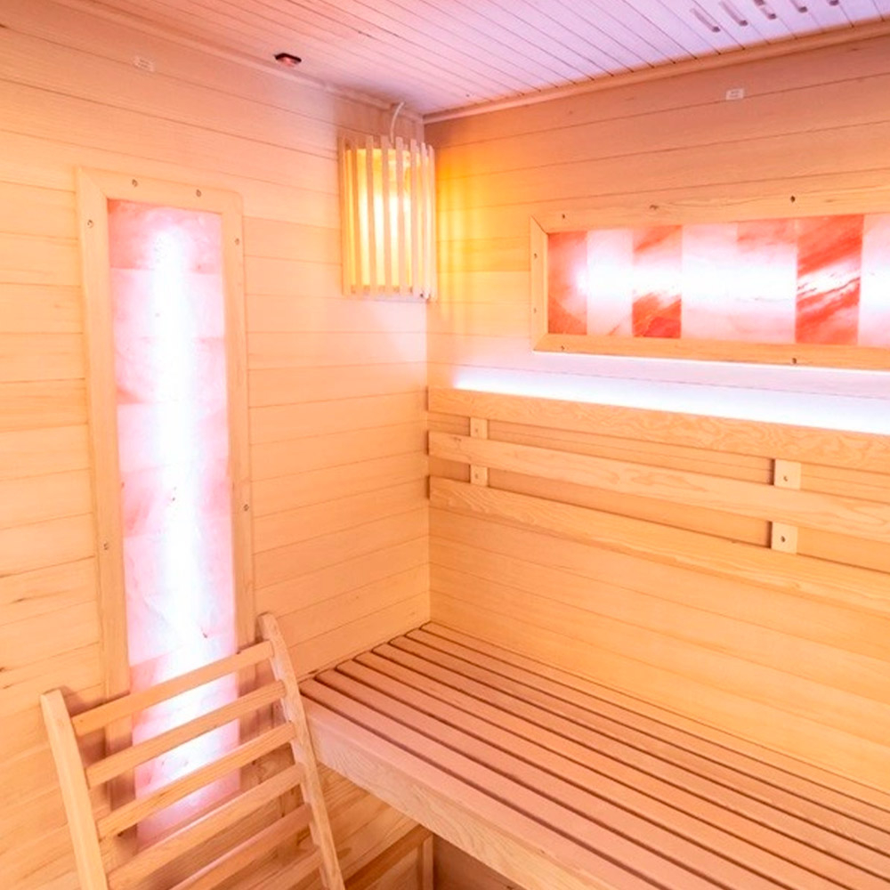 Traditionelle Sauna Palo Innenansicht Traditionelle Sauna Palo Innenansicht